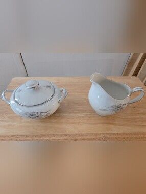 Vintage Sone China Sugar And Creamer Set 1960's Euc